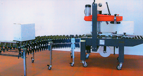 Machine à fermer les cartons semi – automatique à réglage manuel